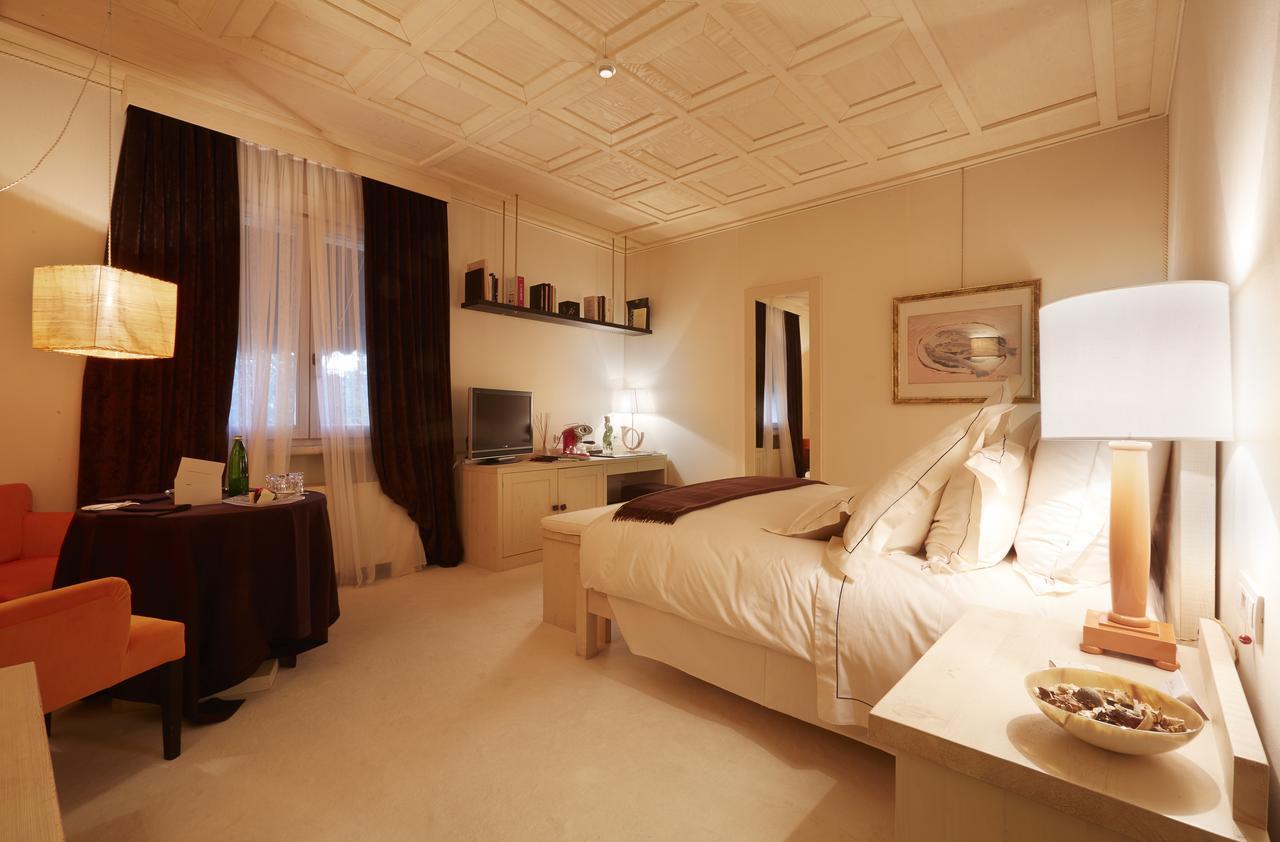 Отель Casa Vissani Baschi Экстерьер фото